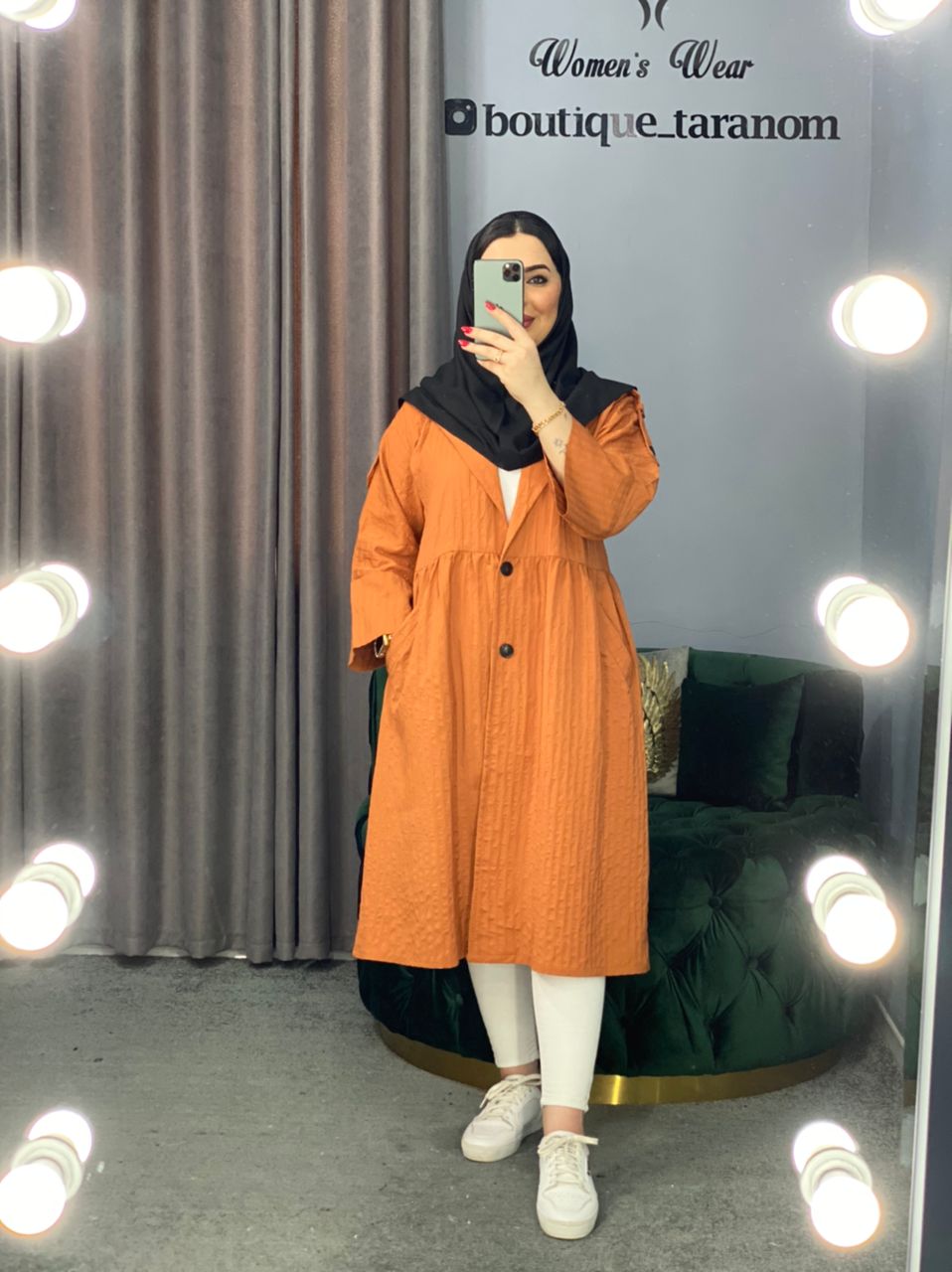 مانتو یقه انگلیسی جلو دکمه کد 412