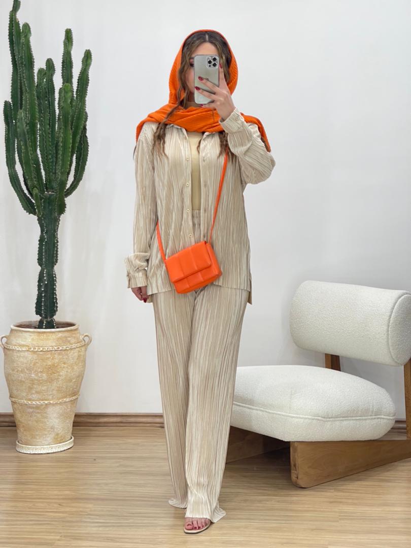 ست شومیز و شلوار پلیسه کد 11473