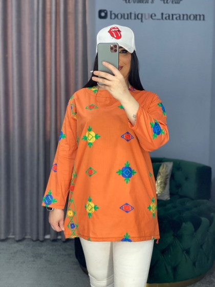 مانتو جلو بسته  گلدوزی 365