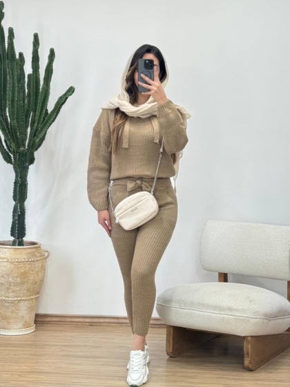 ست کراپ و شلوار بافت کد 12318